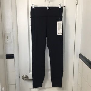 Lululemon in movement right